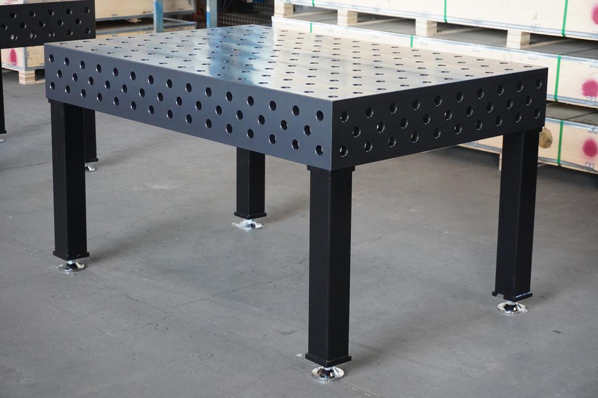 3d-schweisstisch-profi-1500x1000x200x25mm-1