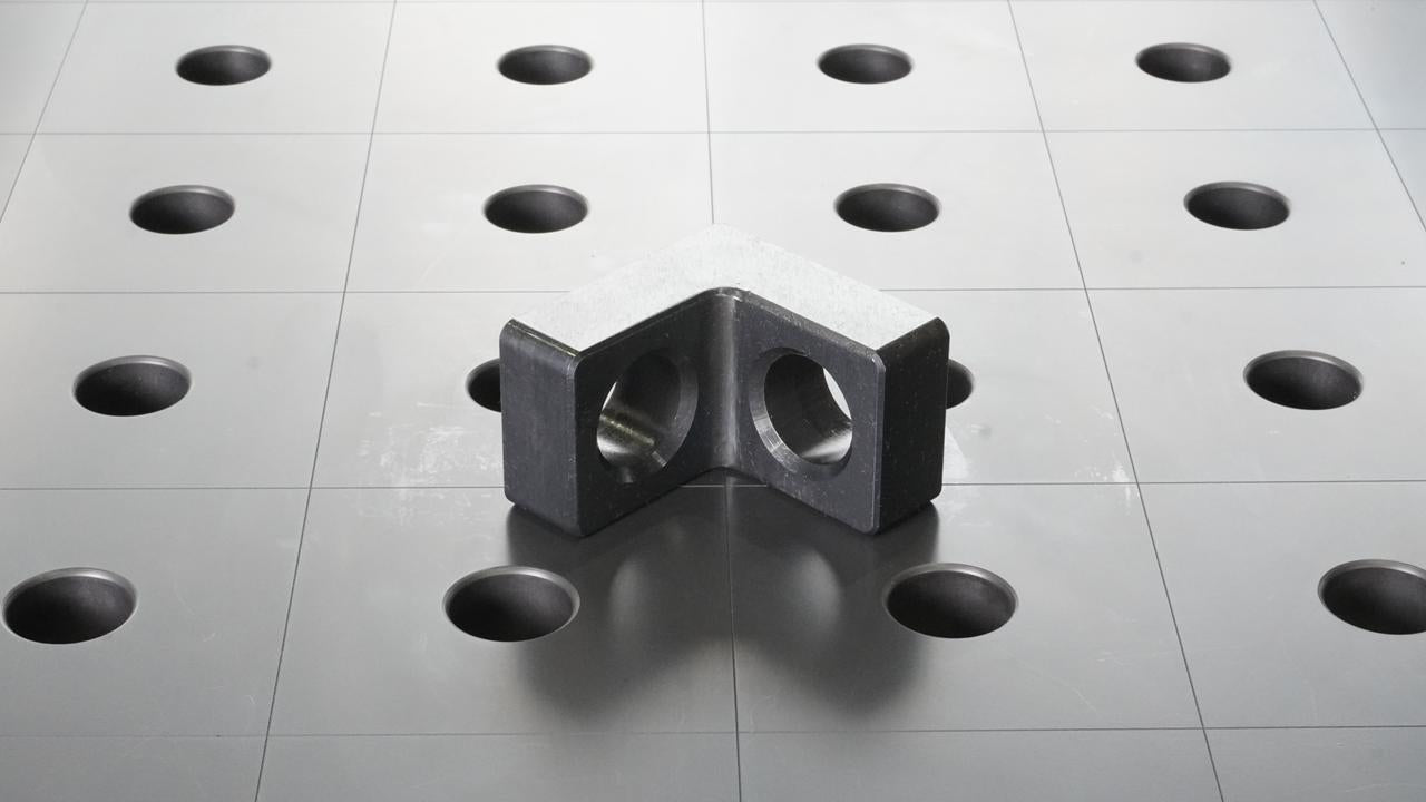 Spannwinkel D28 75x50x75x25mm