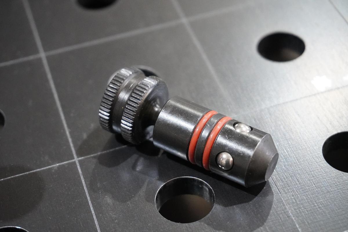kugelsperrbolzen-d16-x-24mm