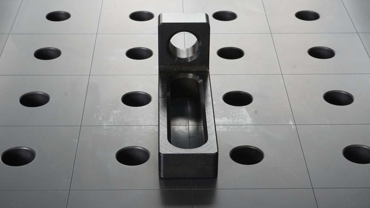 Anschlag-Spannwinkel D28 | 175x50x75x25mm