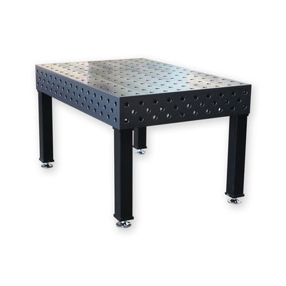 PROFI D28 Schweißtisch 1500 × 1000 mm, plasmanitriert – Gesamtansicht aus seitlicher Perspektive