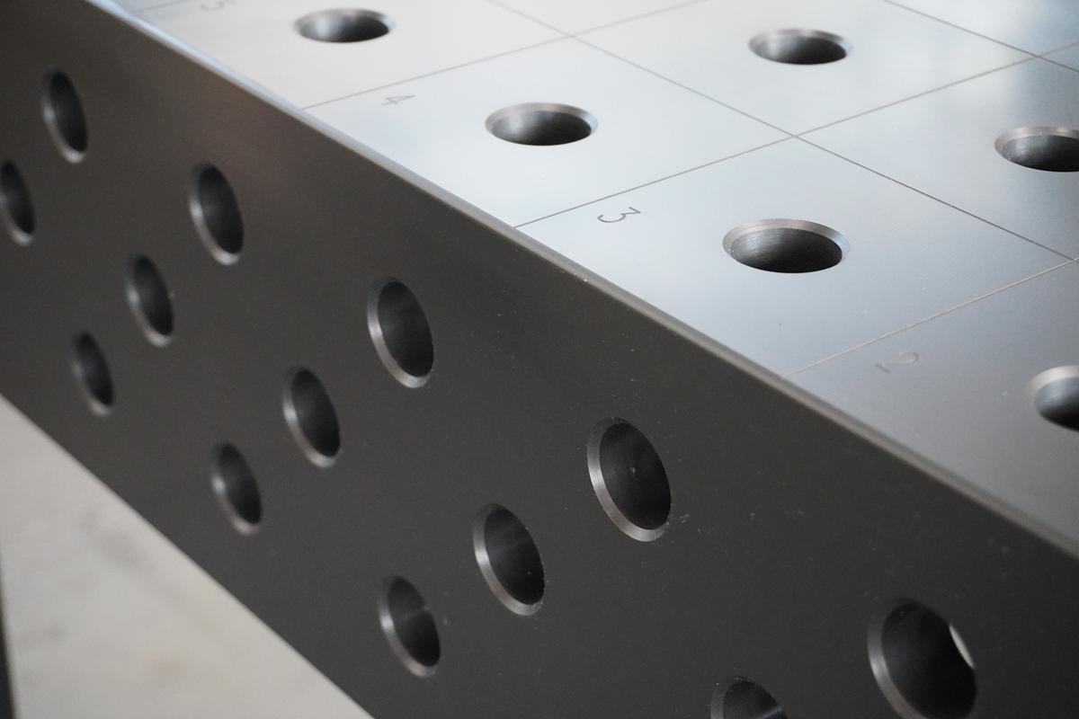 3D Schweißtisch PROFI D28 Plasmanitriert | 2000x1000x200x25mm