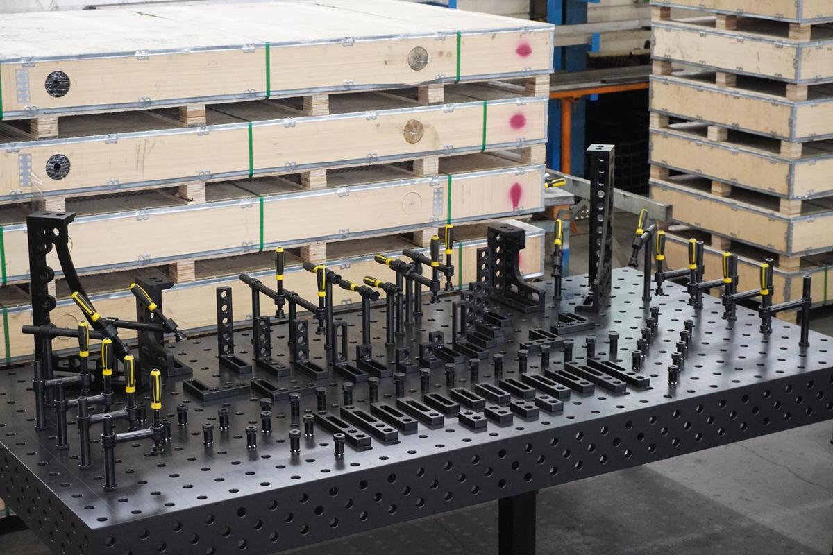 3d-schweisstisch-profi-3000x1500x200x25mm