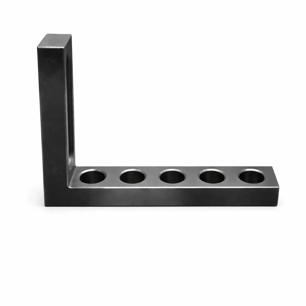 Anschlag-Spannwinkel D28 – 275×50×175×25 mm (1x Langloch + 5x Rundloch)