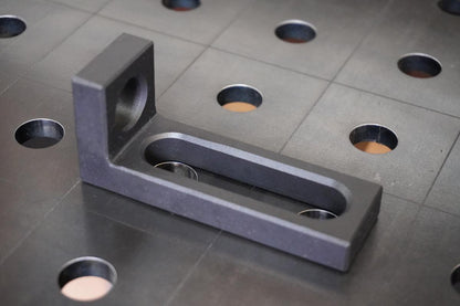 Anschlag-Spannwinkel D16 Nitriert – 90×30×40×12 mm
