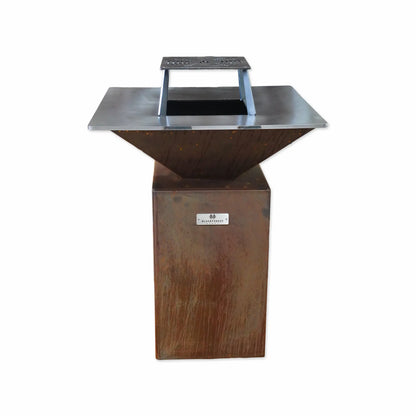 FyrR Grill Corten 75 als kompakter Feuerplattengrill für Garten und Terrasse